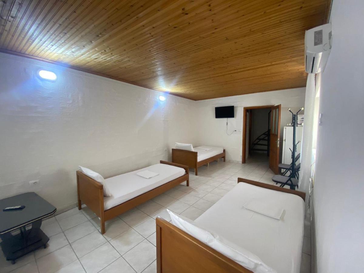 Holiday Guest-House Permet Exterior photo